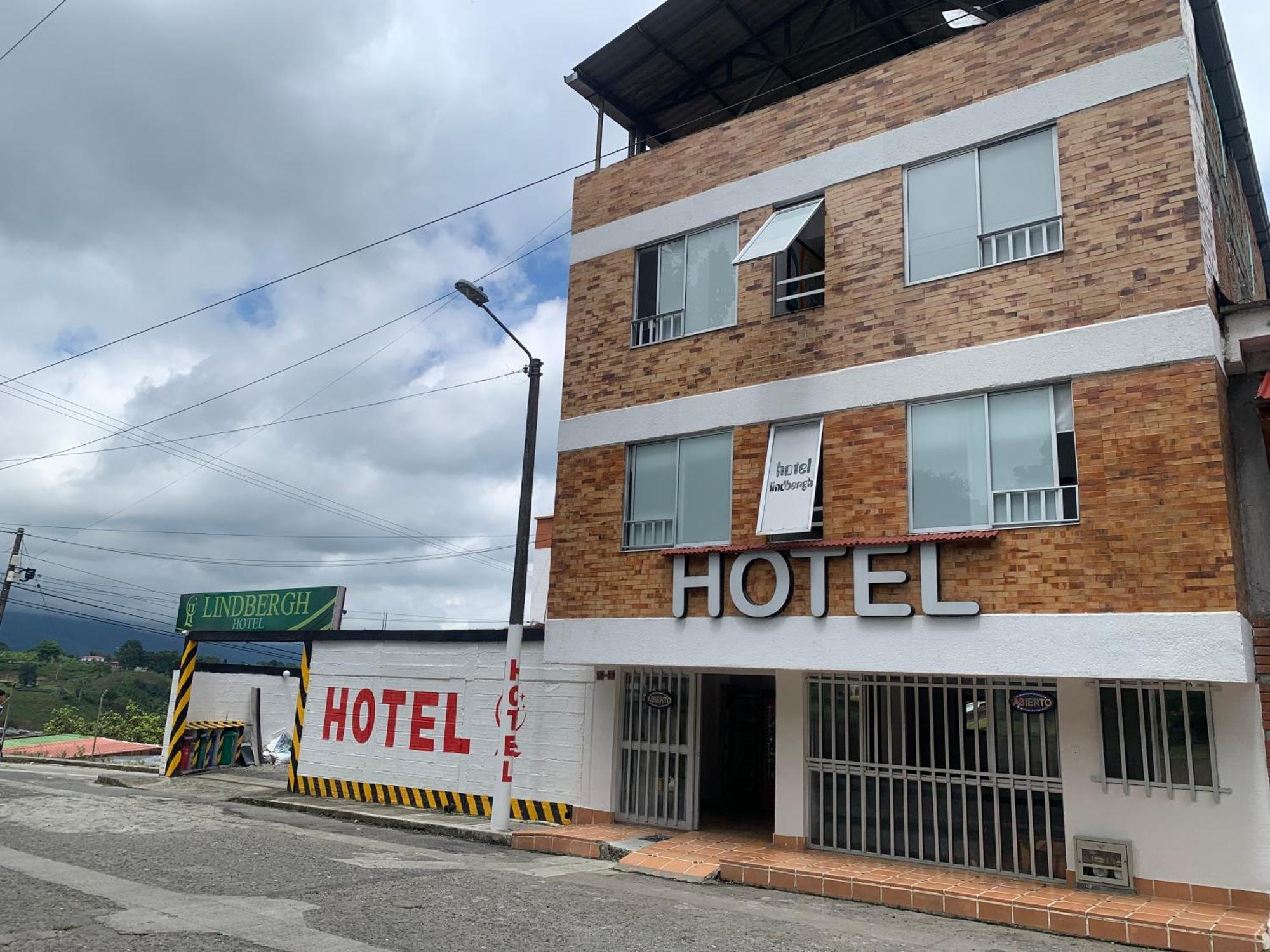 Hotel Lindbergh Quindio 亚美尼亚 外观 照片