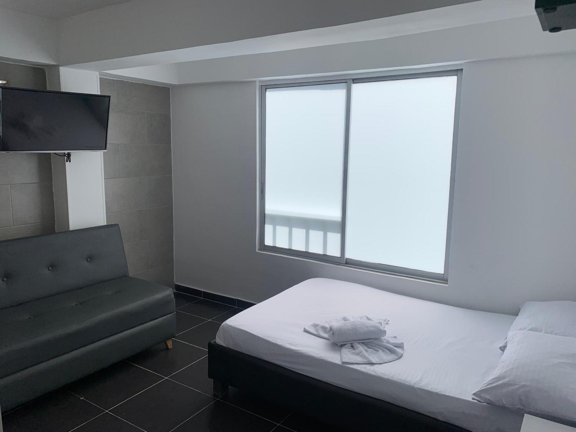 Hotel Lindbergh Quindio 亚美尼亚 外观 照片